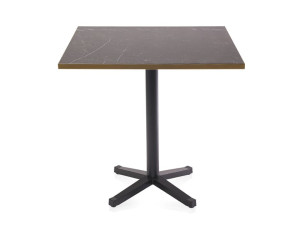 Квадратный стол