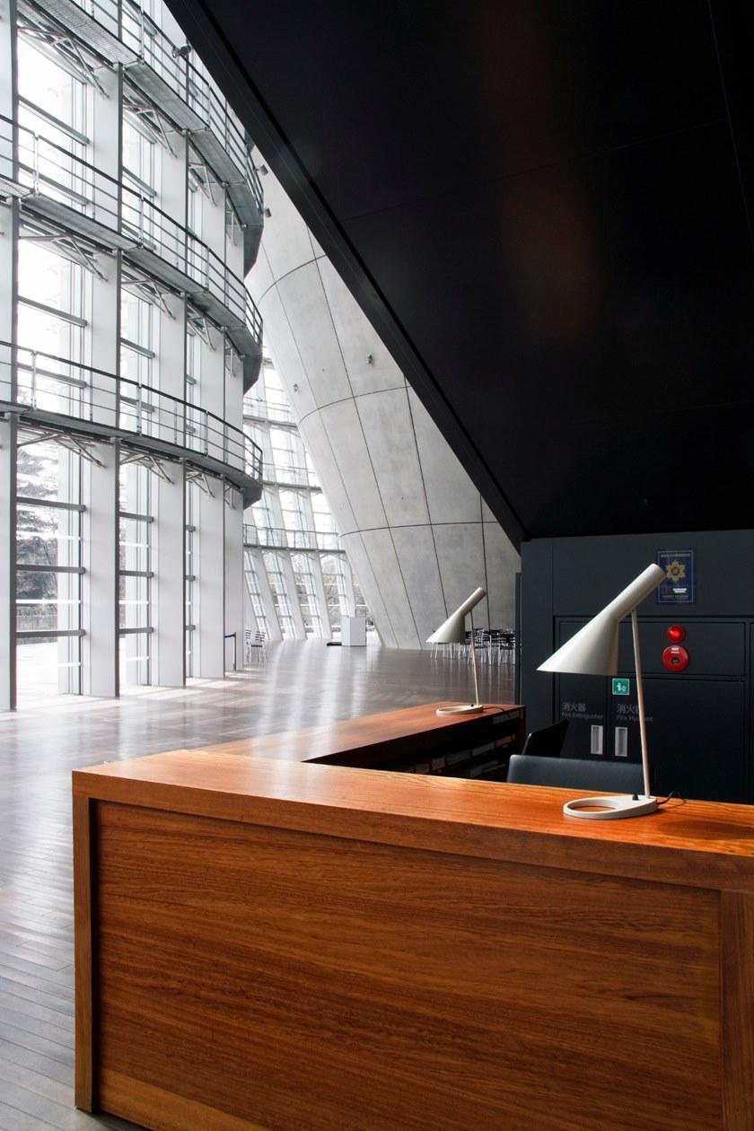 Louis Poulsen Регулируемая настольная лампа из стали Aj sun-id-1462493 - Вид №25