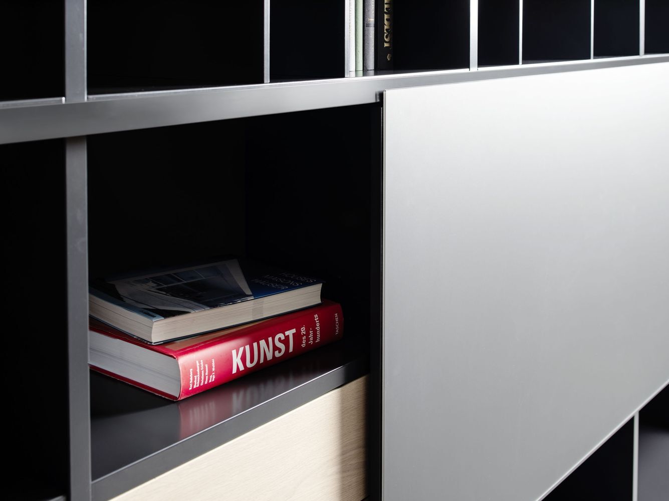 Книжный шкаф с ящиками Sudbrock Möbelhandwerk Sinus ARCH-00147786 - Вид №1