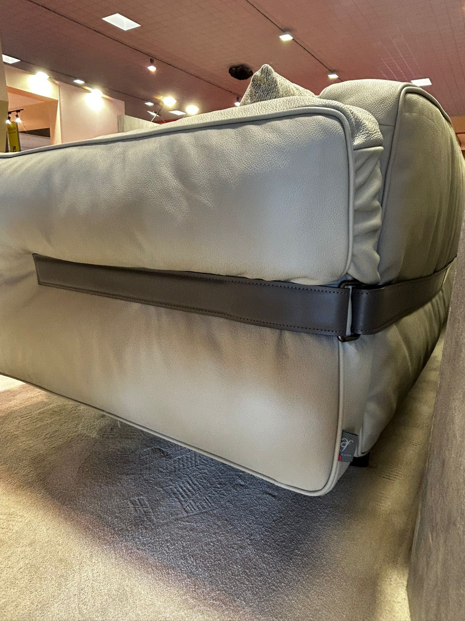 Кожаный диван In Stock Arketipo ARCH-00140584 - Вид №1