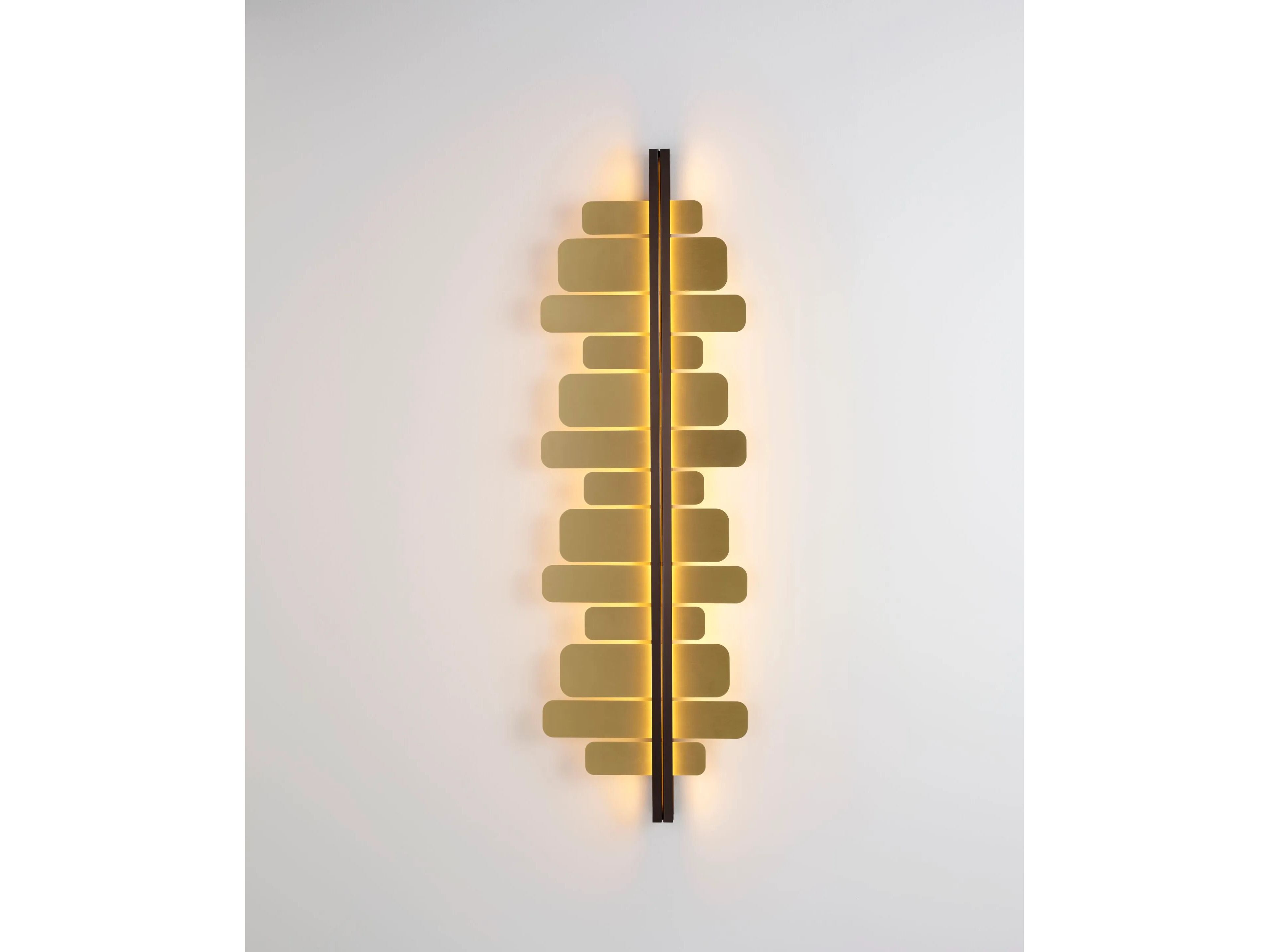 Латунный светодиодный настенный светильник CVL Luminaires Strate ARCH-00036232 - Вид №3
