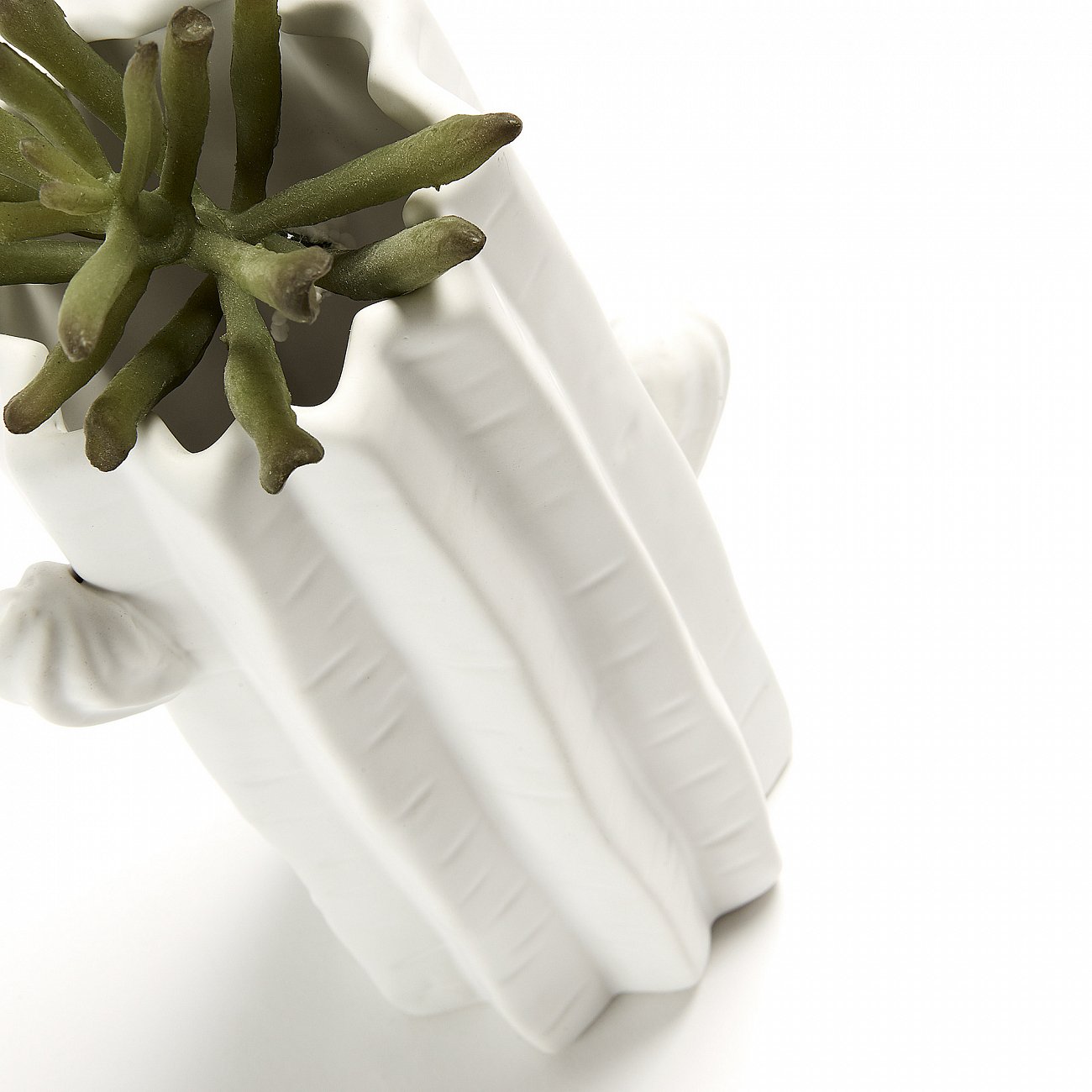 Ваза керамическая белая Lode от La Forma LA FORMA LODE 343173 Белый  - Вид №1