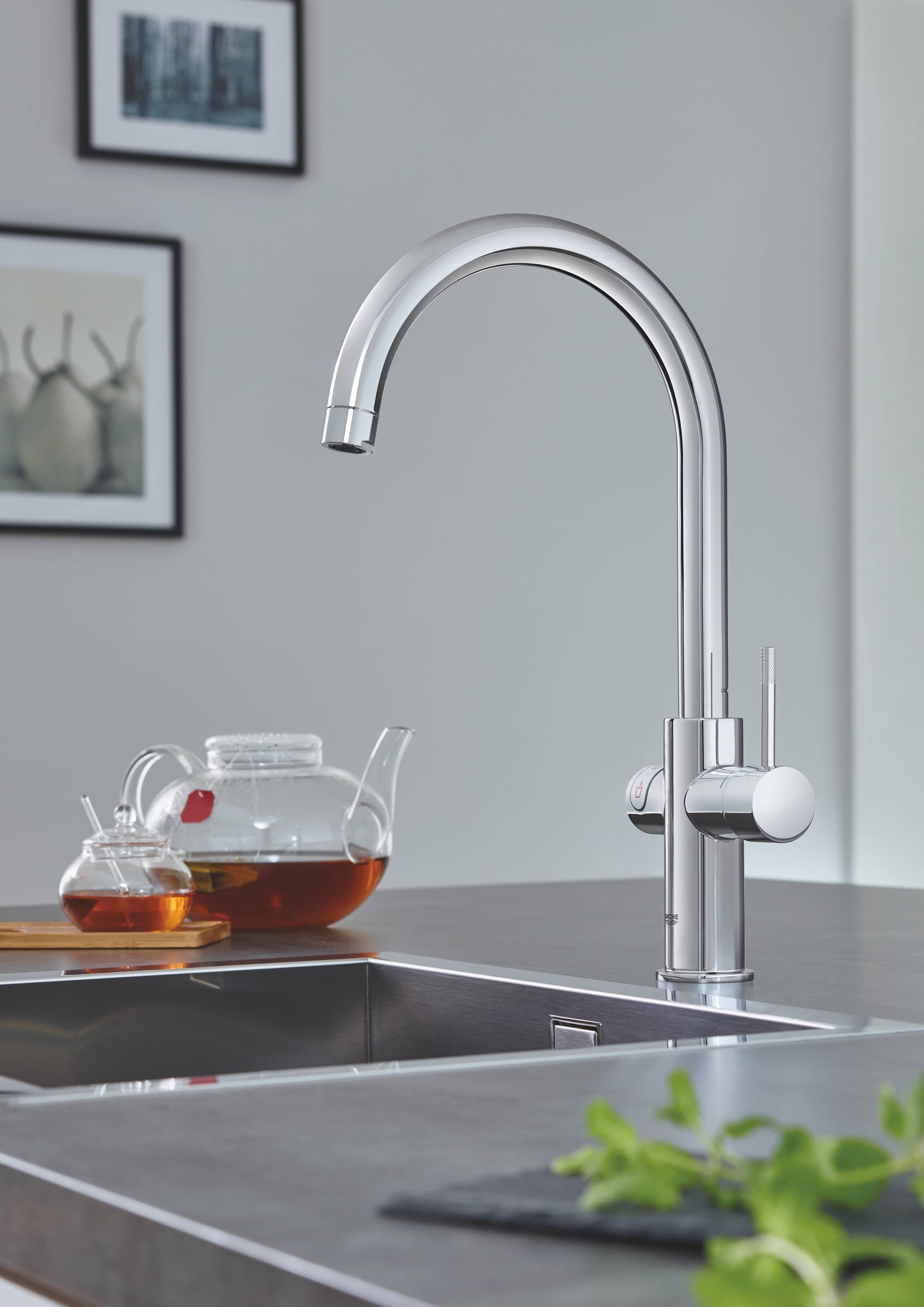 Комплект со смесителем для кухни GROHE Red Duo New, бойлер M-size, хром (30083001) - Вид №1