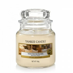 Свеча маленькая в стеклянной банке "Новогоднее чудо" Winter Wonder 104гр 25-45 часов YANKEE CANDLE  267918 Бежевый