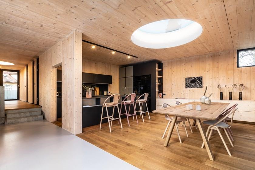 TON Высокий деревянный табурет со спинкой Again 311 006 - Вид №9