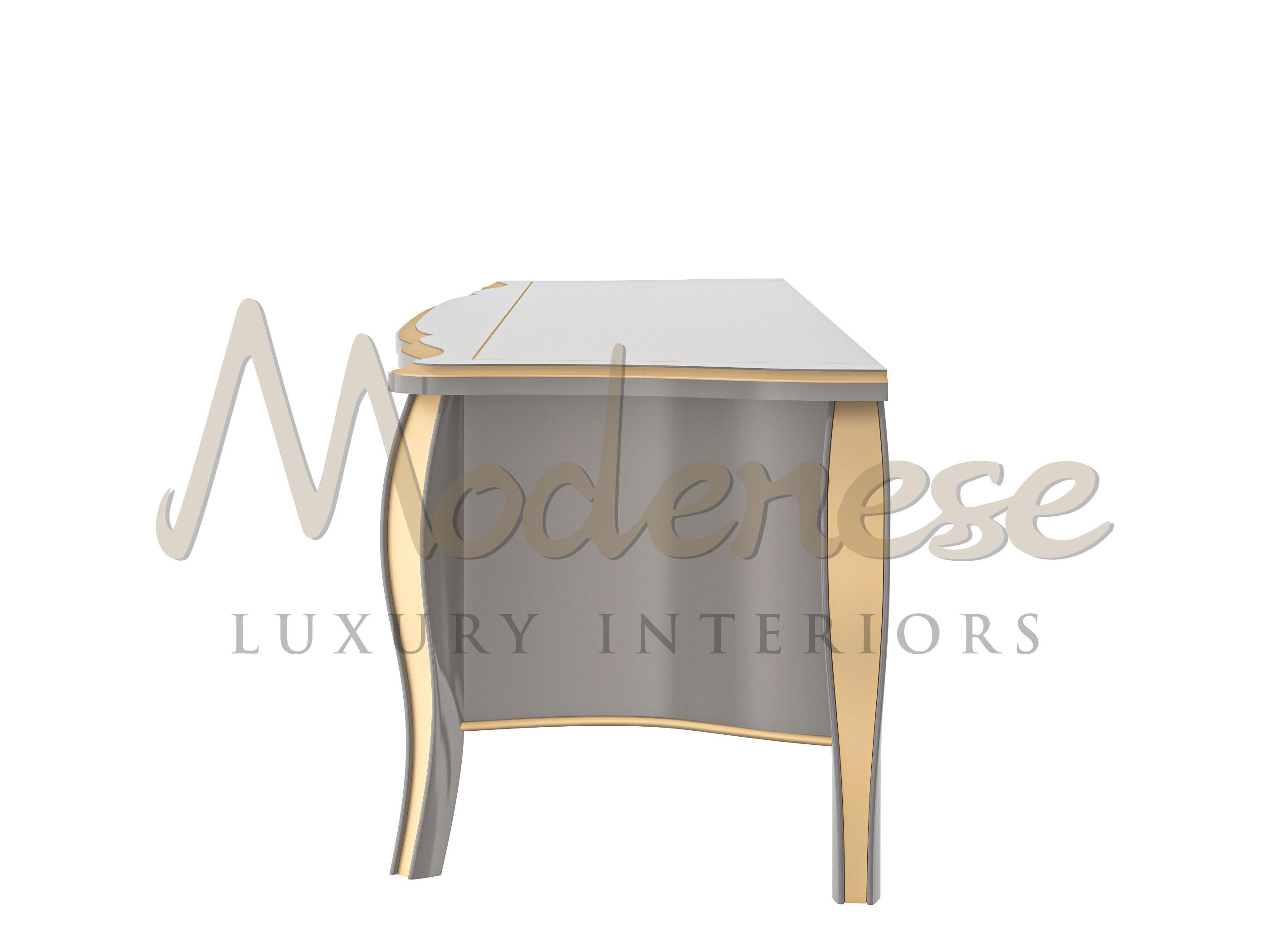 Шкаф для телевизора из бука с распашными дверцами Modenese Luxury Interiors URBAN CHIC ARCH-00103106 - Вид №2