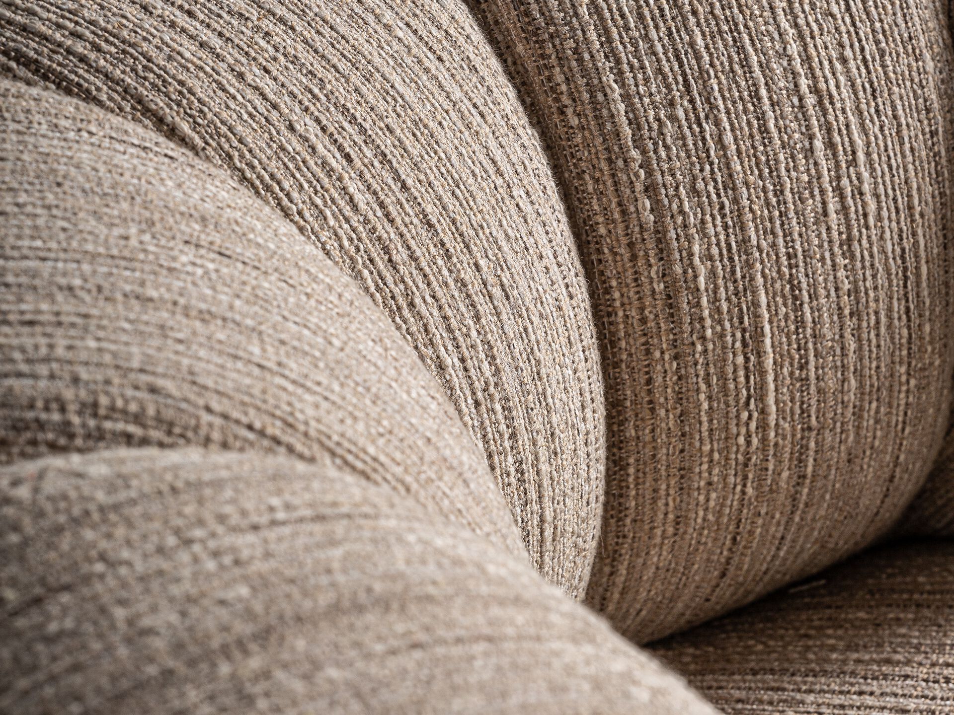 Тканевое кресло с подлокотниками Vical Home HOFSOS ARCH-00022632 - Вид №7