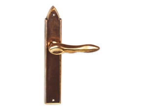 Бронзовая ручка на пластине