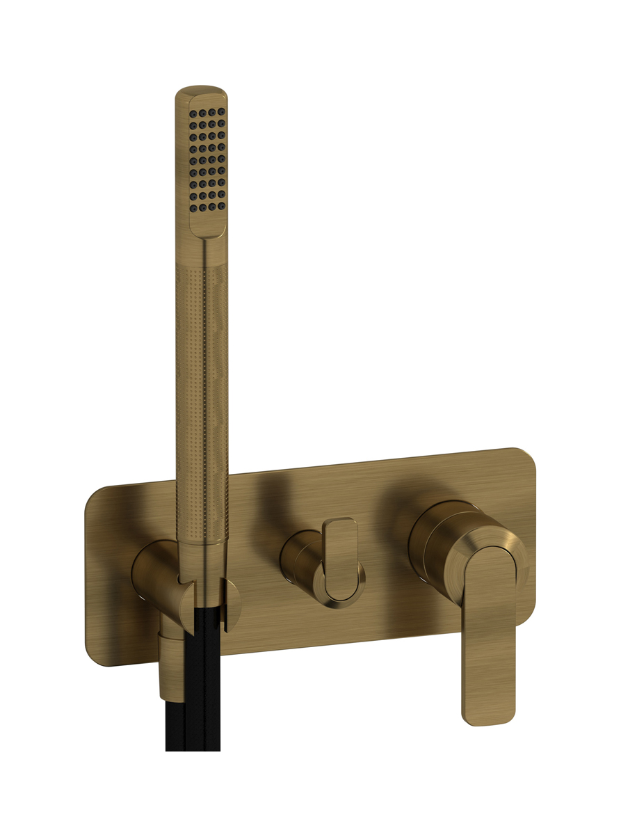 Внешние части встроенного в стену смесителя на 3 потребителя в комплекте с душевым гарнитуром. WE ARE IB c6314mb Modern Bronze C-67