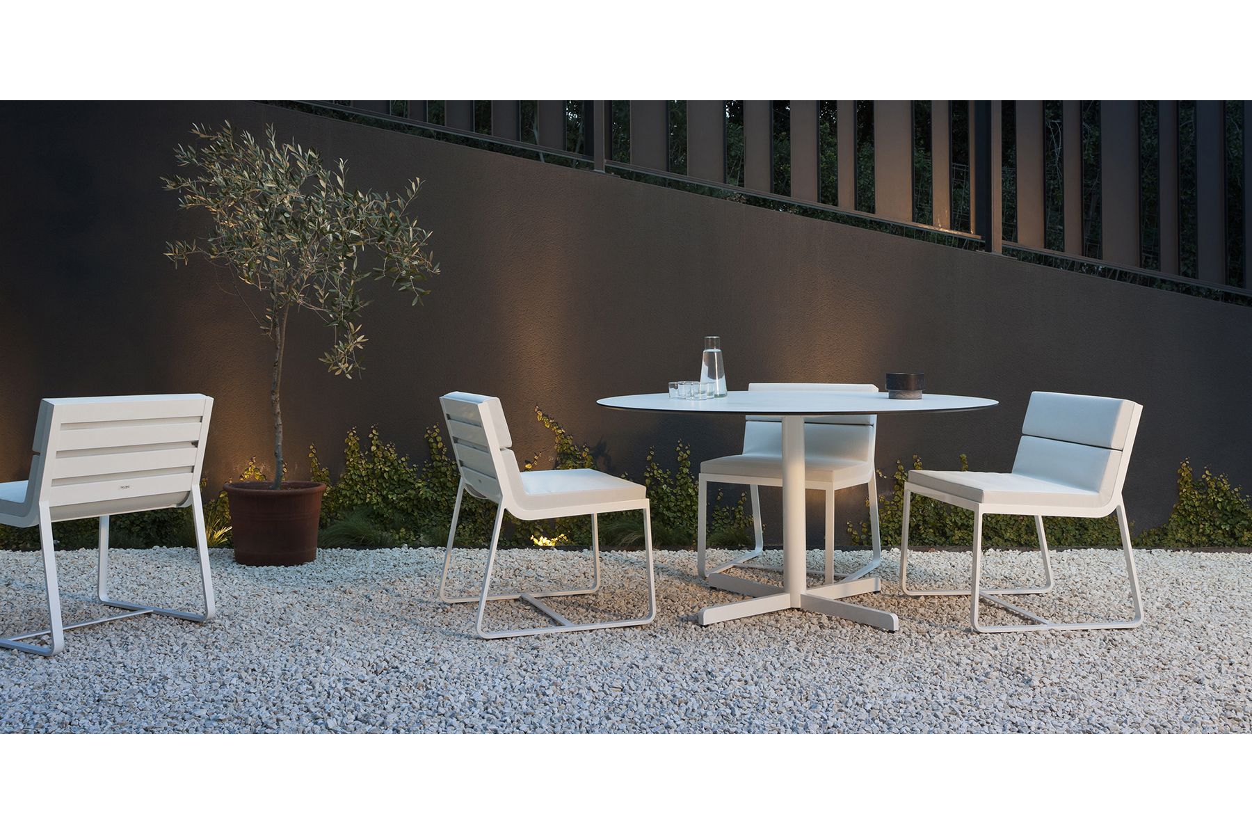 Sit Стол на центральной ножке ø140x74 Bivaq sun-id-1986081 - Вид №1