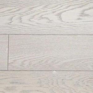 Инженерная доска GreenLine Deluxe Венеция Дуб Натур с брашью (Текстурированная) 400-1200х95 мм.