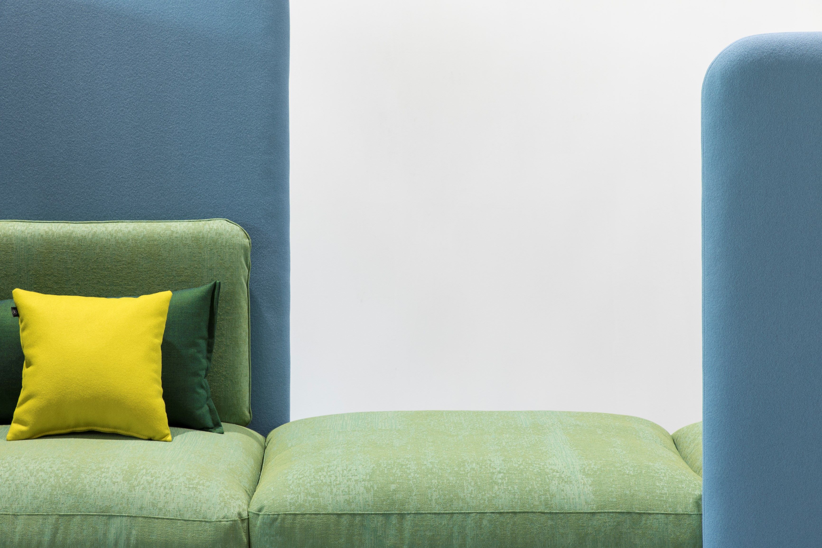 Тканевое кресло с высокой спинкой BuzziSpace BuzziSpark ARCH-00089382 - Вид №7