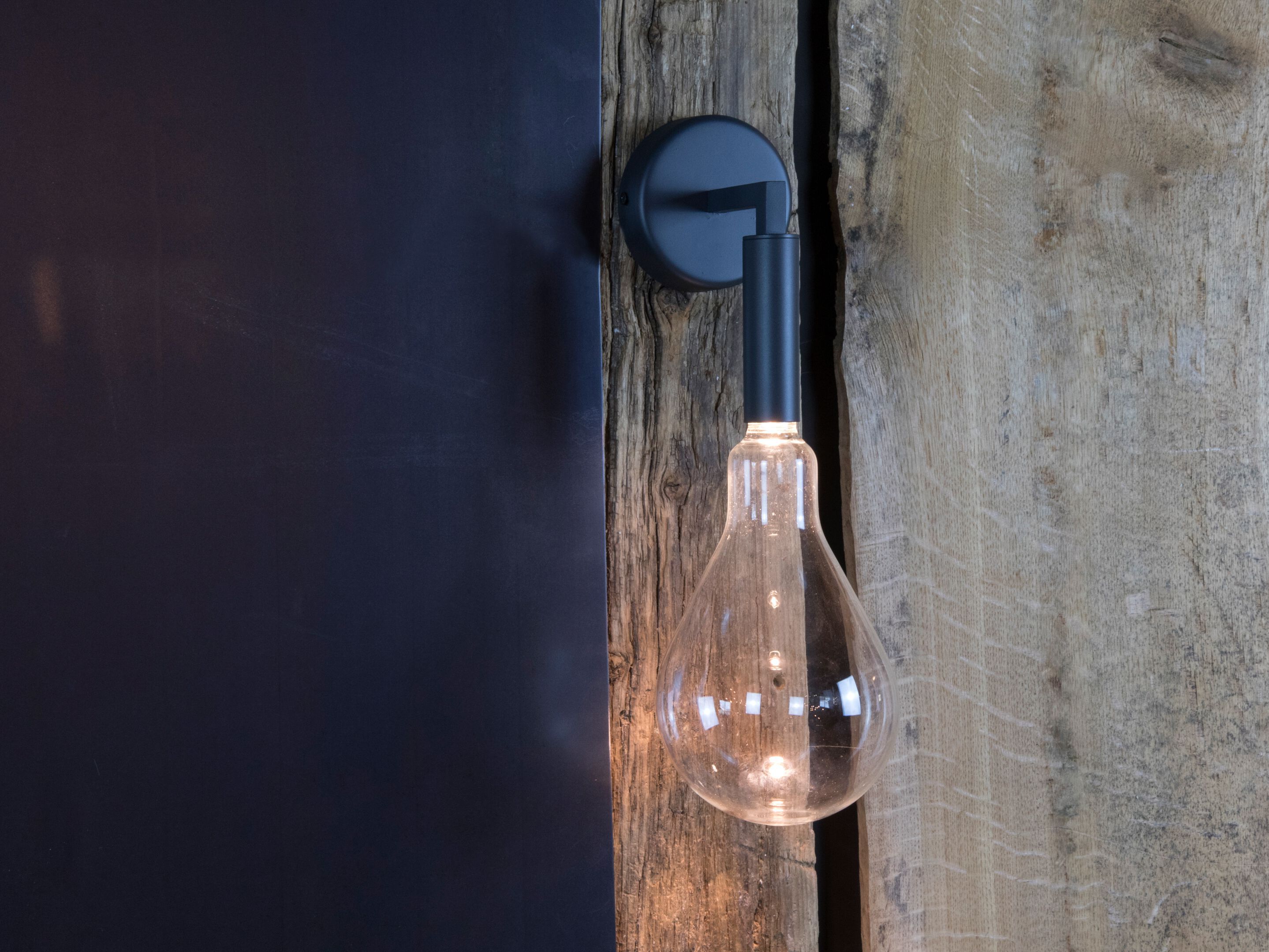 Открытый светодиодный настенный светильник Renzo Serafini Riluce ARCH-00077860