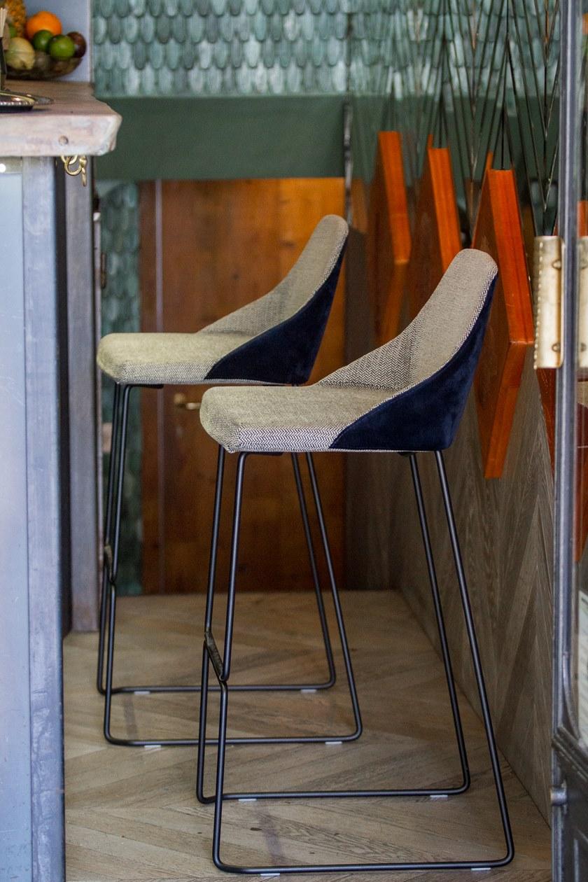 Real Piel Мягкий табурет со спинкой и подставкой для ног Nur sun-id-1408036 - Вид №9