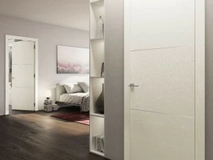 PIVATO Распашная лакированная дверь