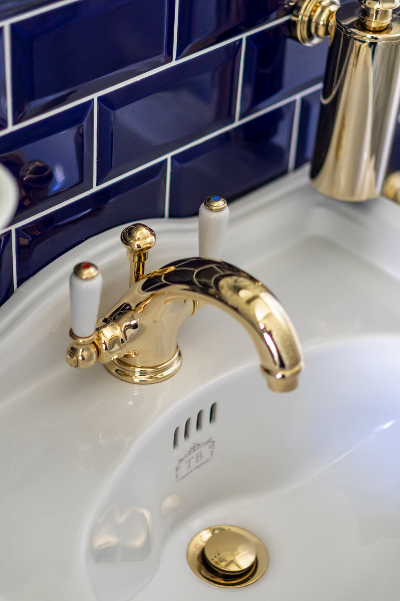 Traditional bathrooms LEVER Perrin & Rowe Waschtisch Mischbatterie 3635 Pr3635.bn  - Вид №3