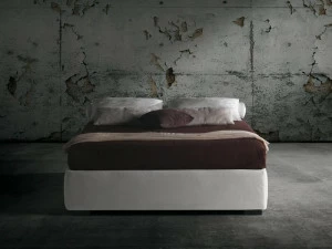 Milano Bedding Кровать двуспальная с обивкой