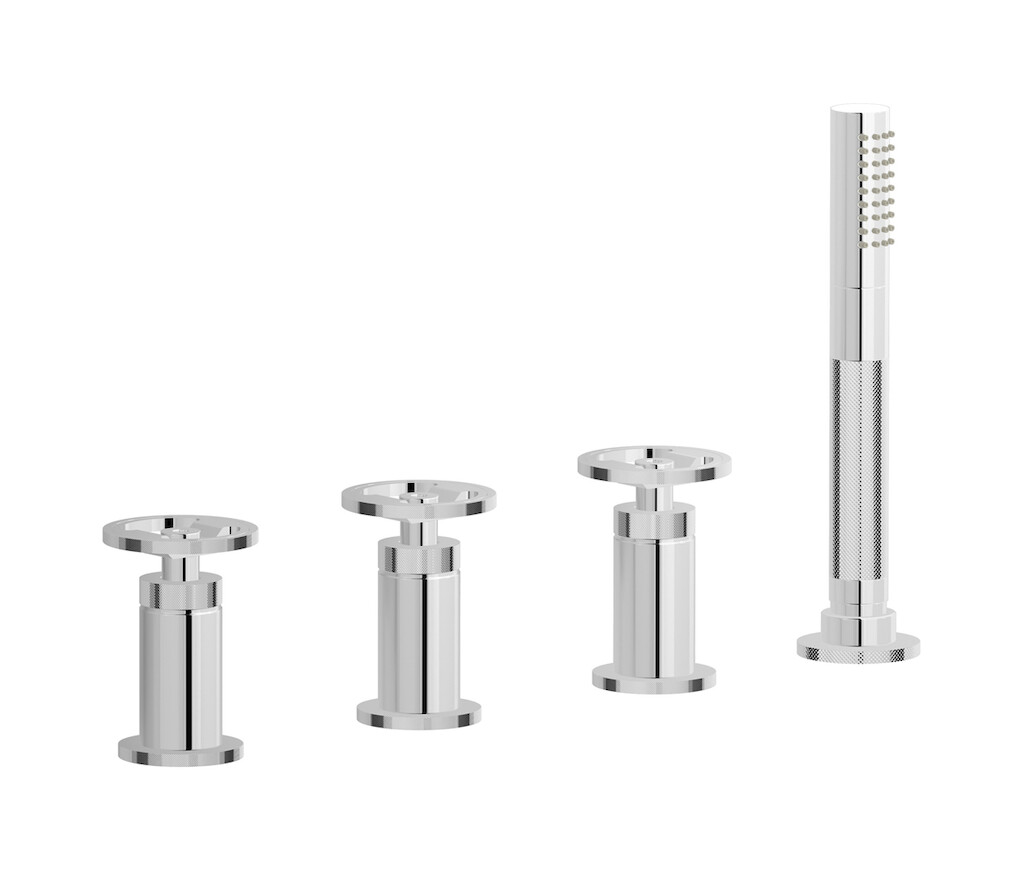 Смеситель на бортик ванной на 4 отверстия с изливом, дивертером и душевым гарнитуром. WE ARE IB b1397cc Chrome Bold