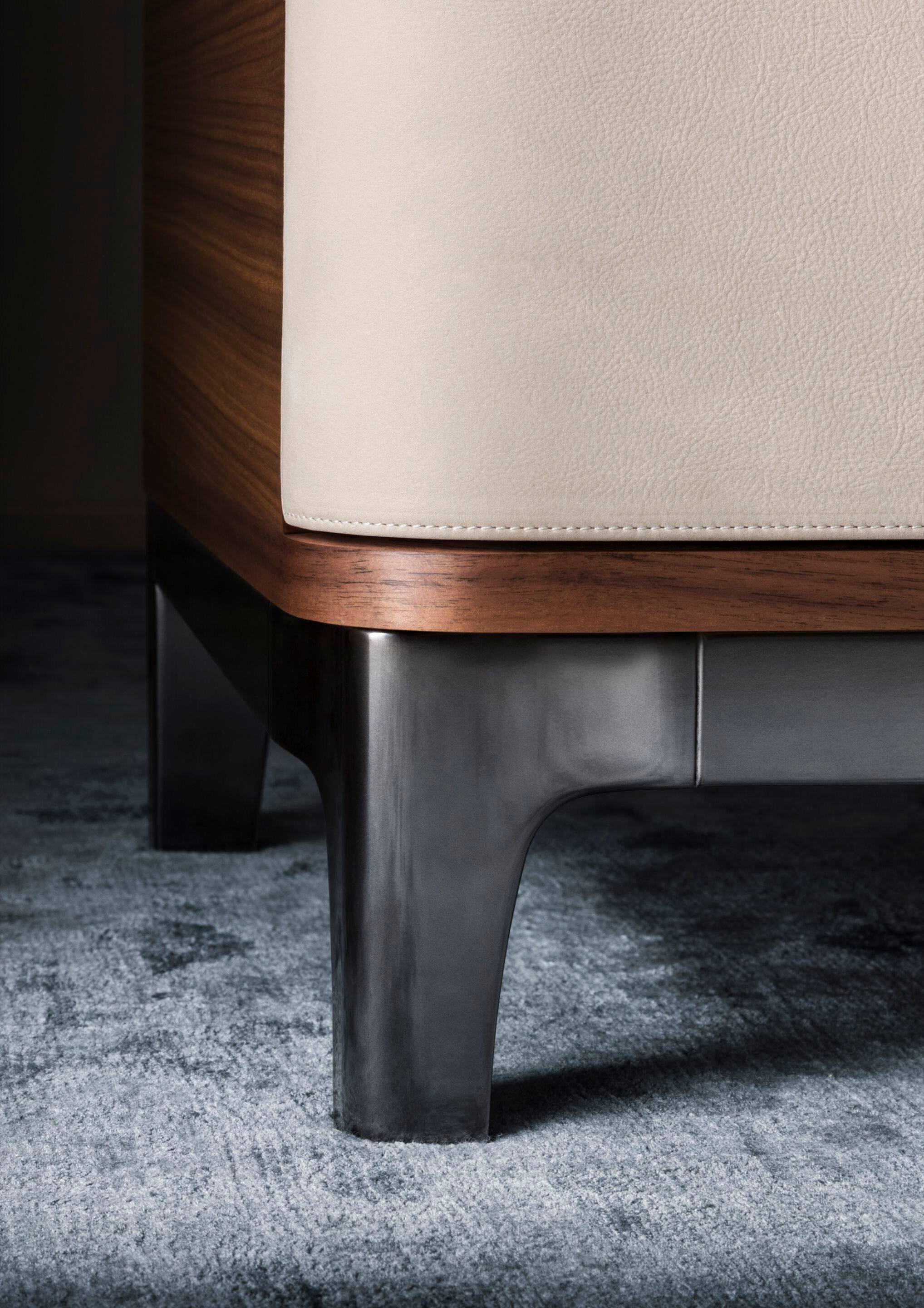 Прямоугольная прикроватная тумбочка из орехового дерева с кожаной обивкой OAK New York Suite ARCH-00099515 - Вид №9