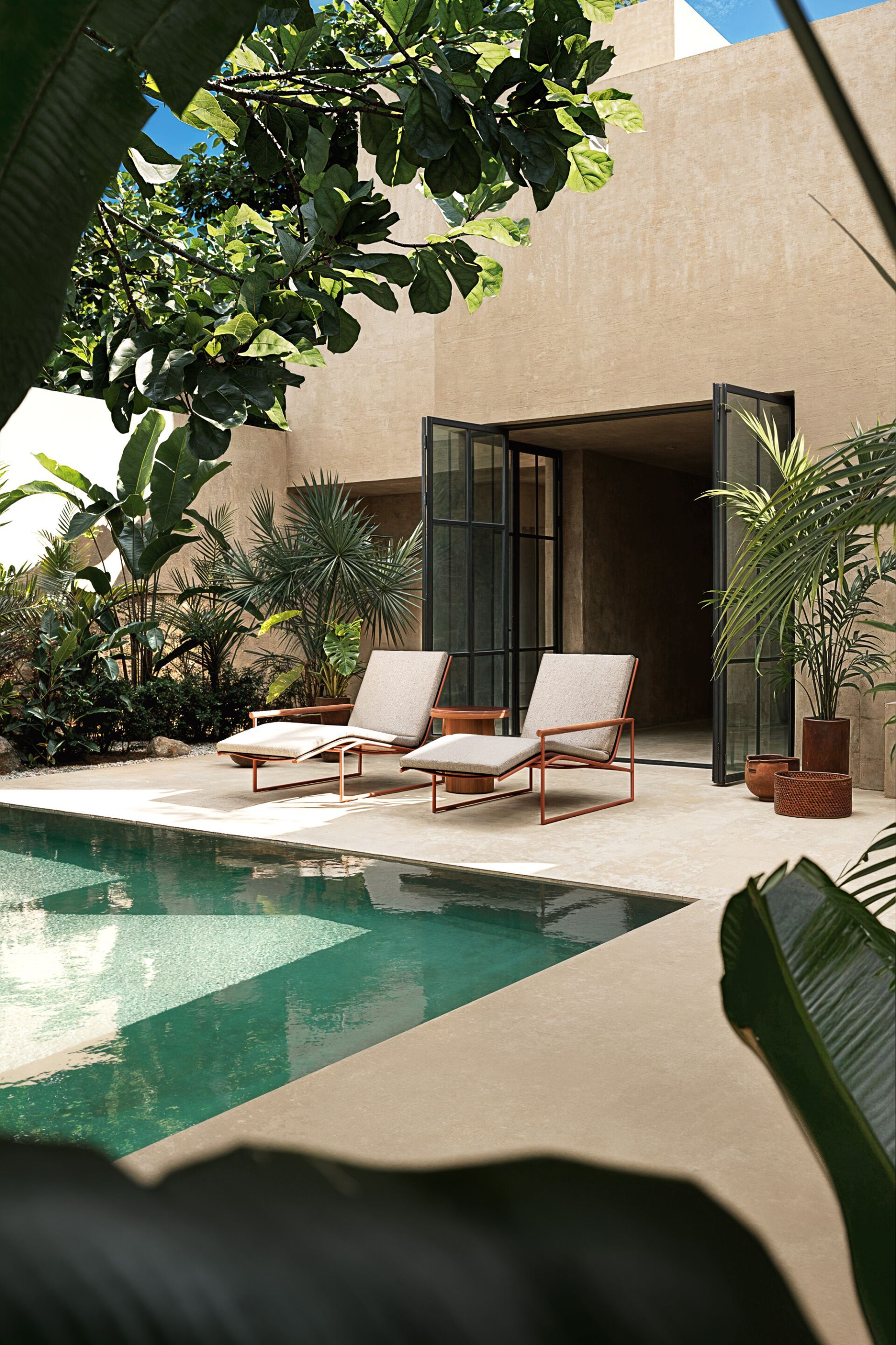 Высокий садовый стол из тикового дерева Atmosphera фрисби ARCH-00056688 - Вид №4