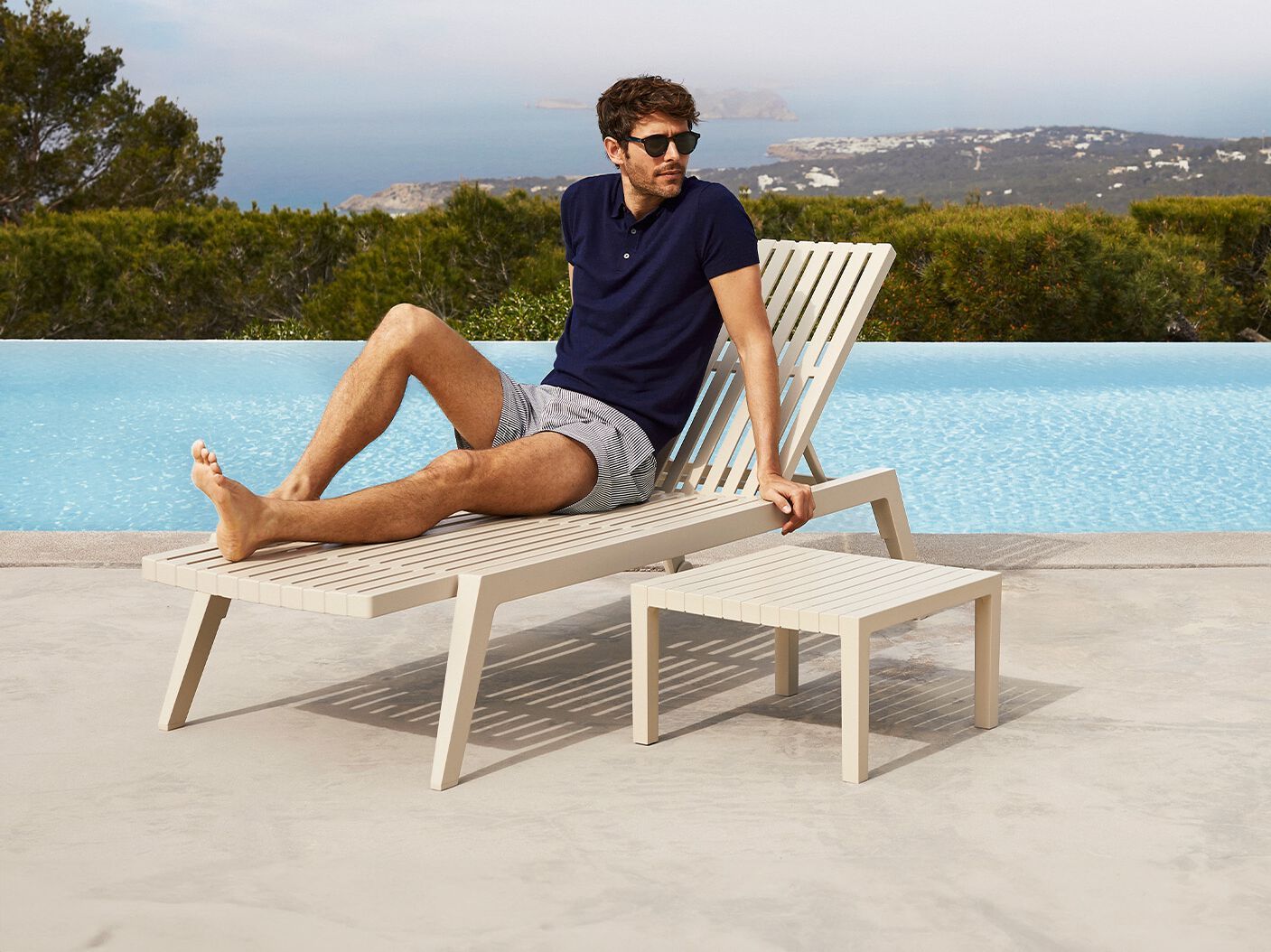 Низкий садовый столик Vondom Spritz ARCH-00067268 - Вид №1