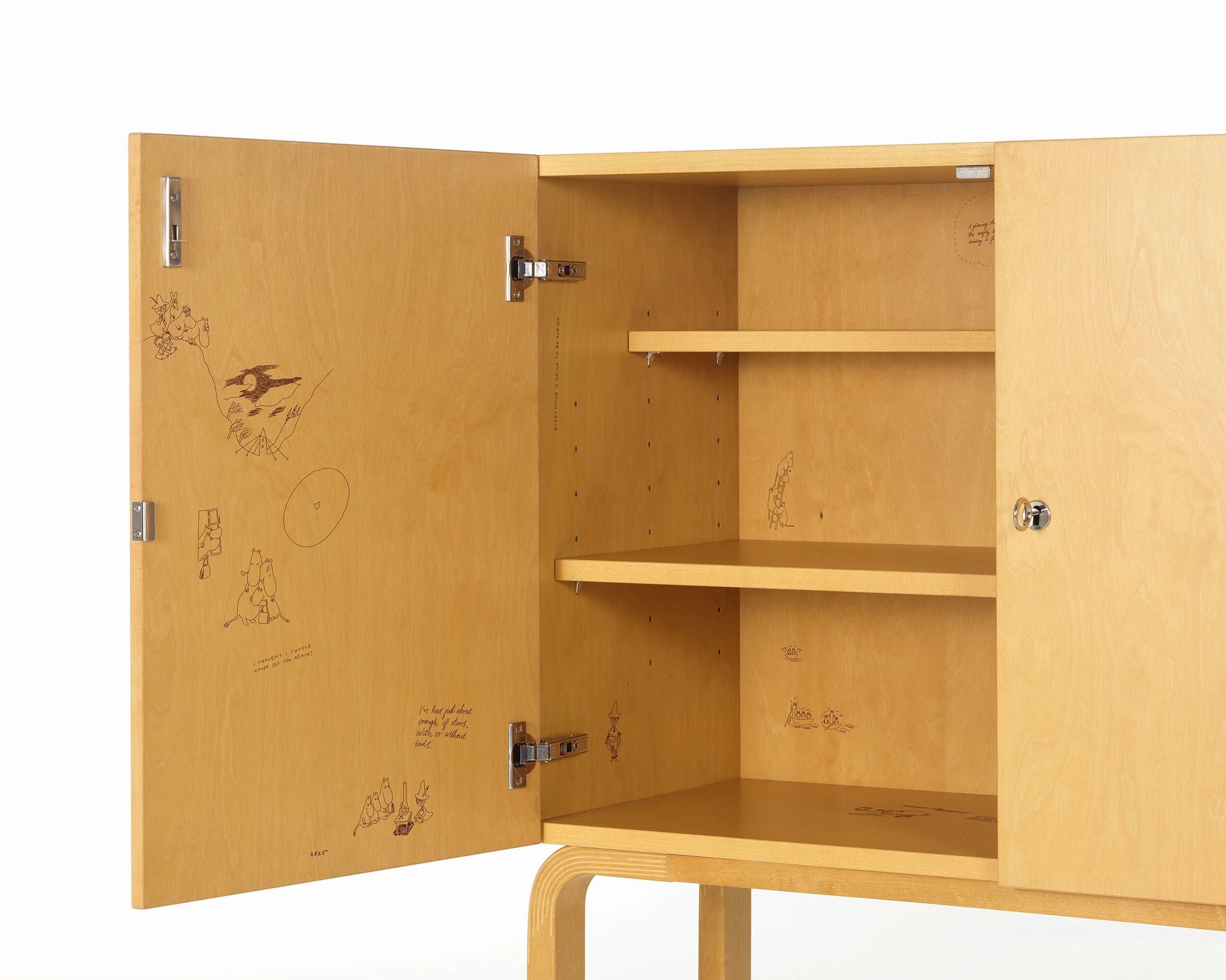 Березовый шкаф с распашными дверцами Artek CABINET 250 CELEBRATION ARCH-00044151 - Вид №3