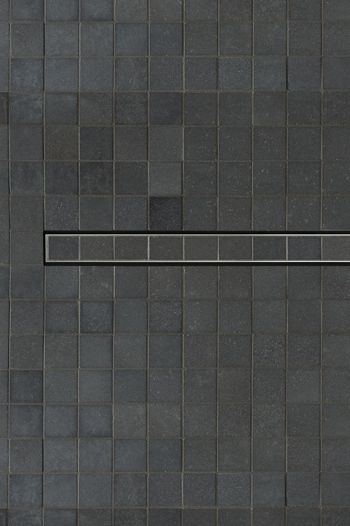 UNSD36 Универсальный душевой трап с 36-дюймовым каналом Waterworks Universal