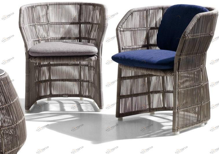 B&B Italia Outdoor Садовый стул из полиэтилена с подлокотниками Canasta '13 sun-id-1425632