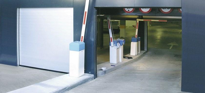 ASSA ABLOY Реечные двери для улицы Applicazioni esterne sun-id-1416106 - Вид №3