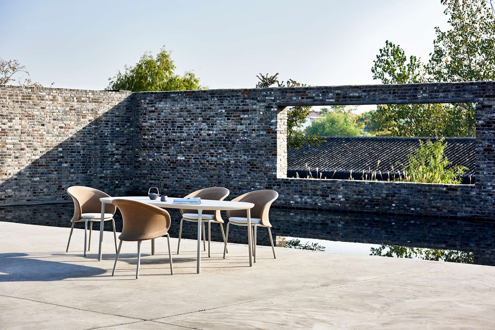 Керамический овальный садовый стол Mindo Mindo 114 ARCH-00117442 - Вид №3