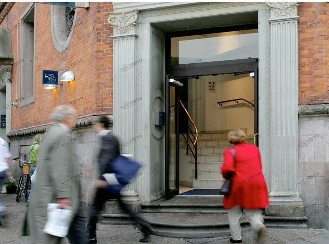 ASSA ABLOY Компактная распашная дверь Porte automatiche a battente sun-id-1466850