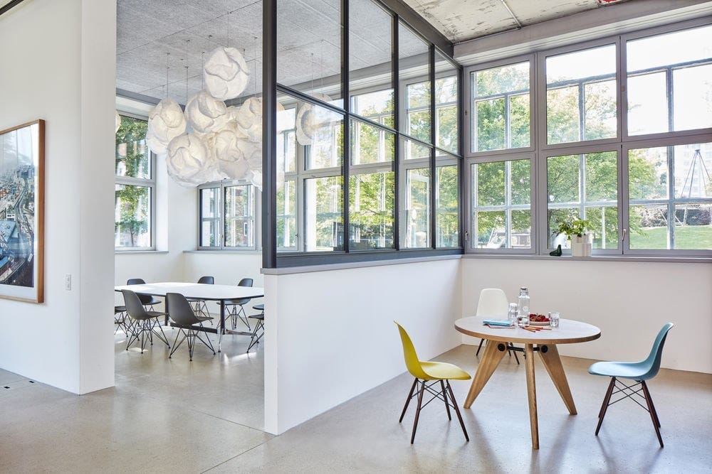 Стул из полипропилена с мягким сиденьем VITRA Eames Plastic Chair ARCH-00147160 - Вид №23