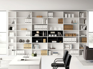 Книжный магазин в дневное время