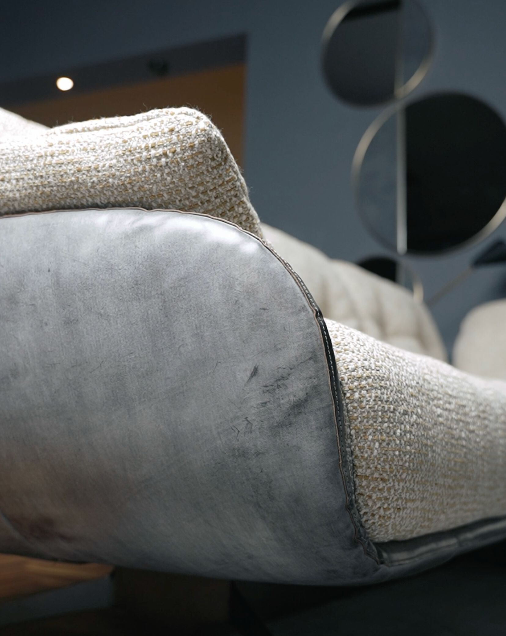 Бархатный угловой диван Borzalino Ayton ARCH-00144520 - Вид №11