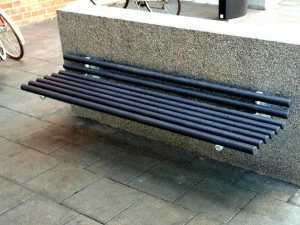 Nola Industrier Настенная скамья из стали Goal