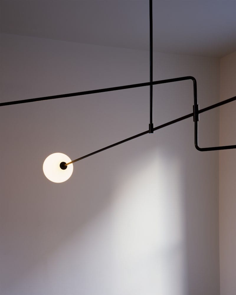 Латунный светодиодный подвесной светильник ручной работы Michael Anastassiades Mobile Chandeliers ARCH-00151965 - Вид №2