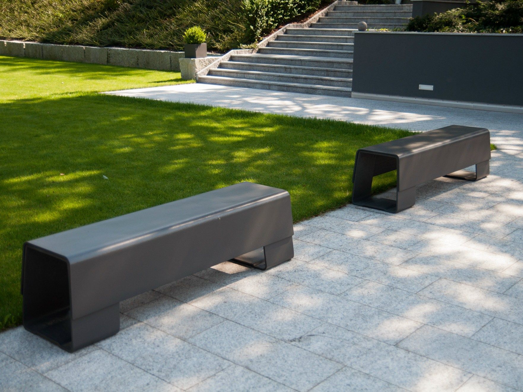 Бетонная садовая скамейка SWISSPEARL дизайн ARCH-00038049 - Вид №3