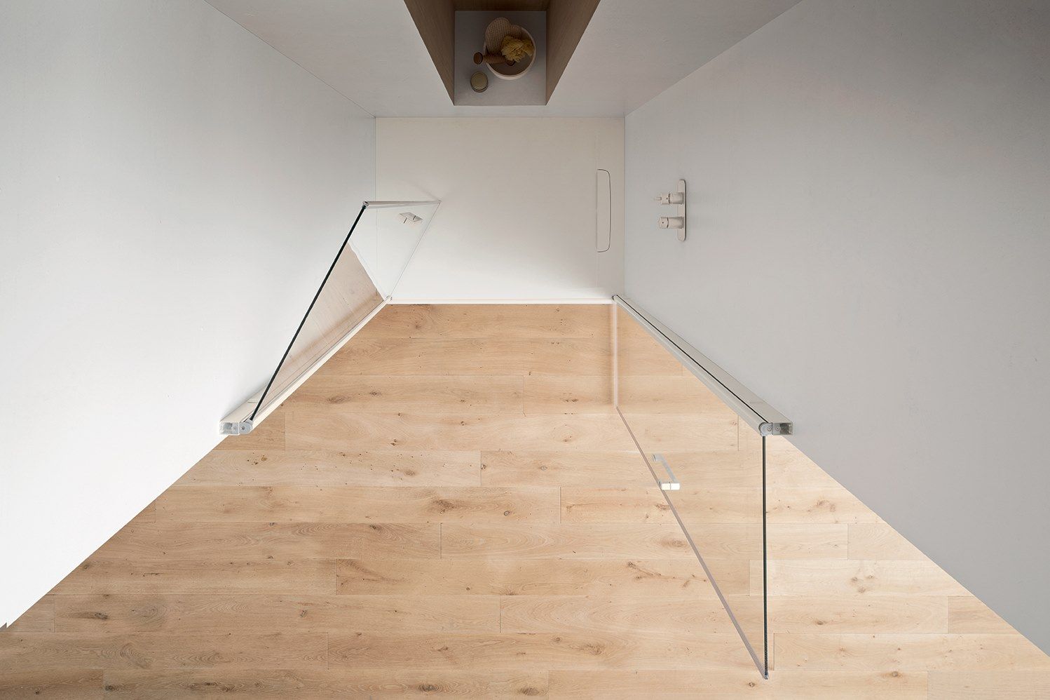 Нишевая душевая кабина с распашной дверью ARBLU Дедал ARCH-00047724 - Вид №2