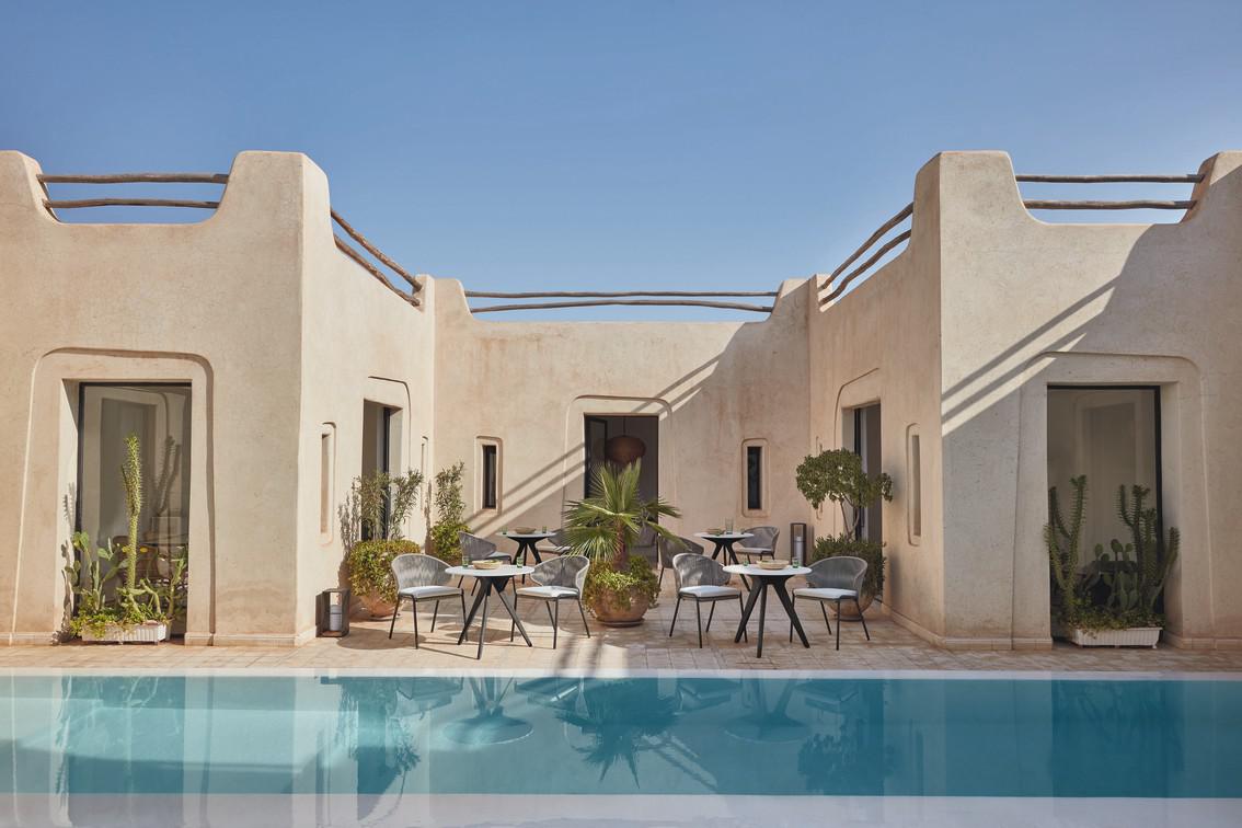 MNST11 Стул кремень перец Manutti Radius - Вид №11