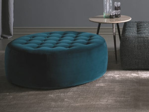 Круглый пуф из ткани