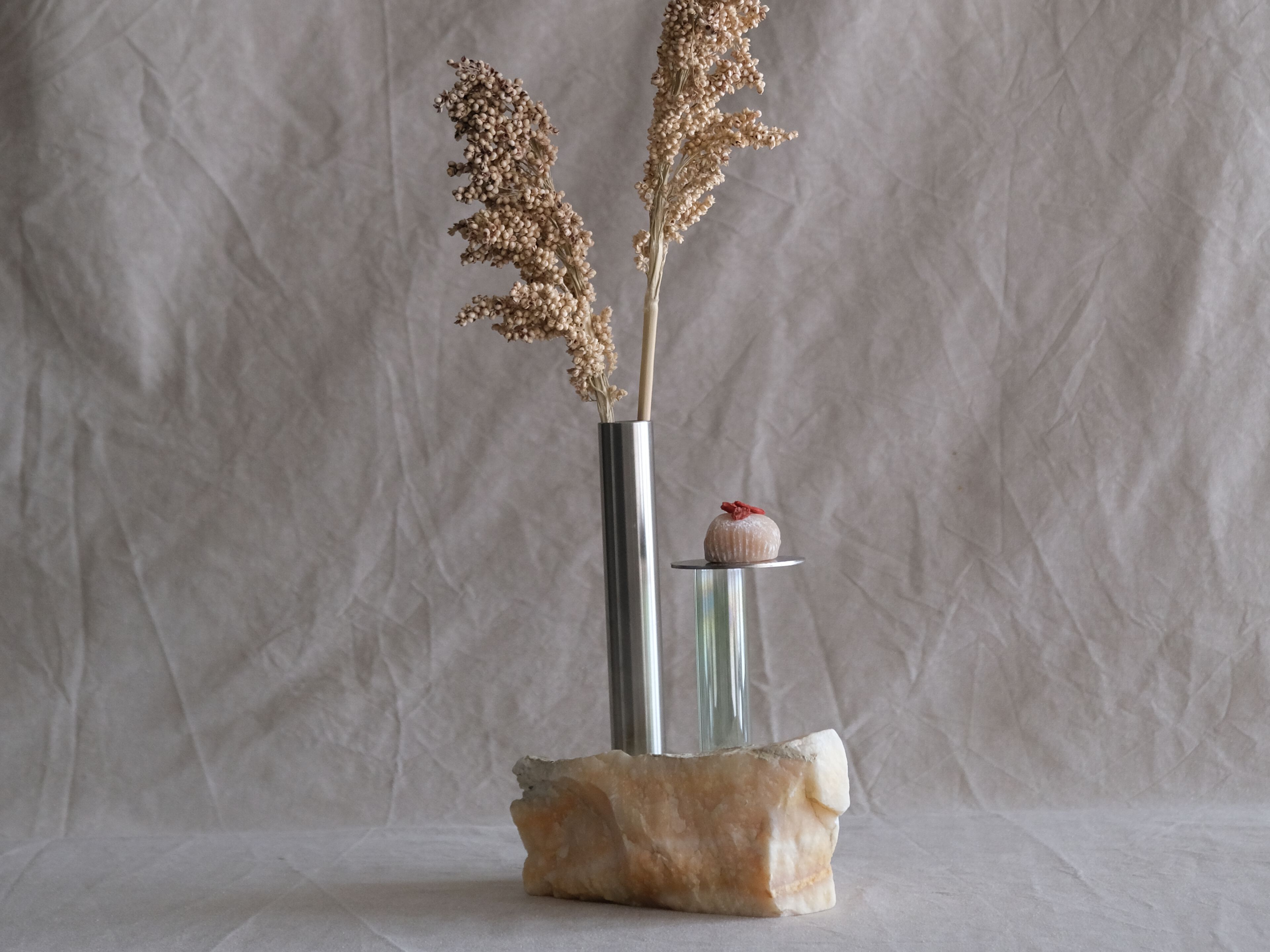 Оникс, нержавеющая сталь и боросиликатное выдувное стекло VESTA FURNITURE метеориты ARCH-00035433