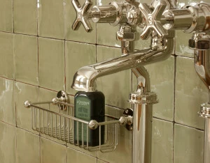 Traditional bathrooms RESIDENCE