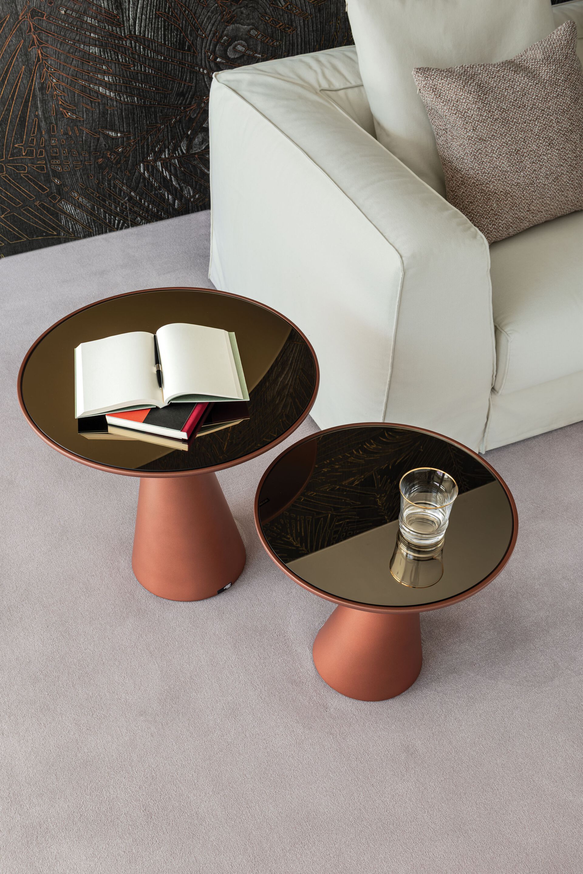 Круглый журнальный столик из полиуретана и хрусталя Cattelan italia PEYOTE ARCH-00131477 - Вид №2