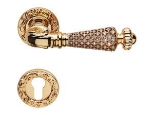 Латунная ручка с насадкой