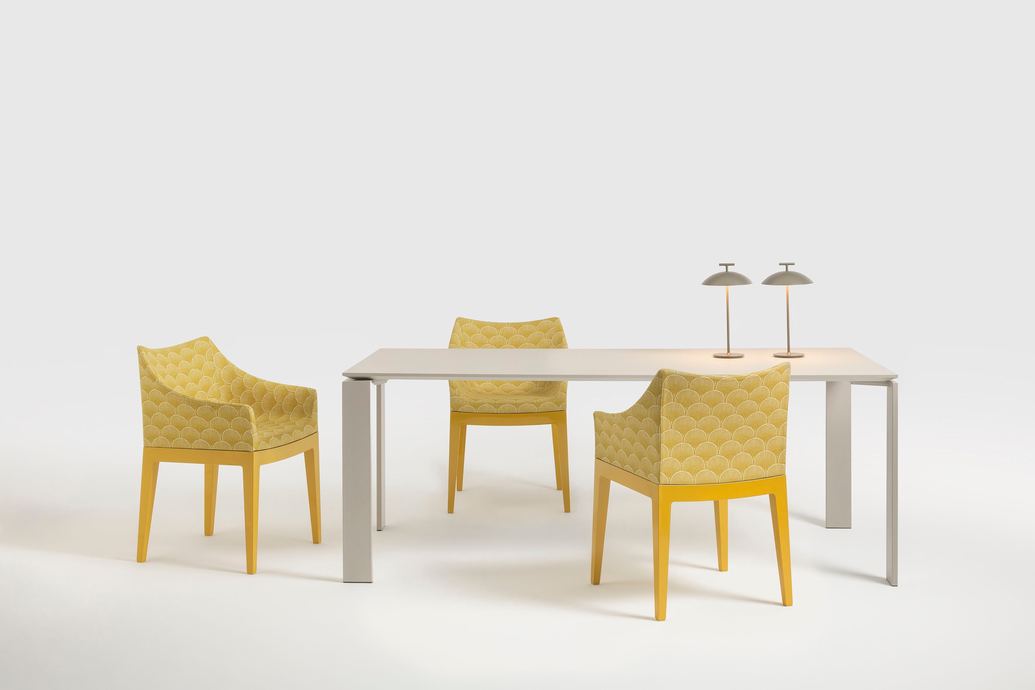 Тканевый стул с подлокотниками Kartell MADAME LIBERTY ARCH-00021075 - Вид №1