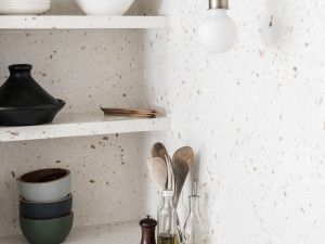 Покрытие для кухни с эффектом терраццо