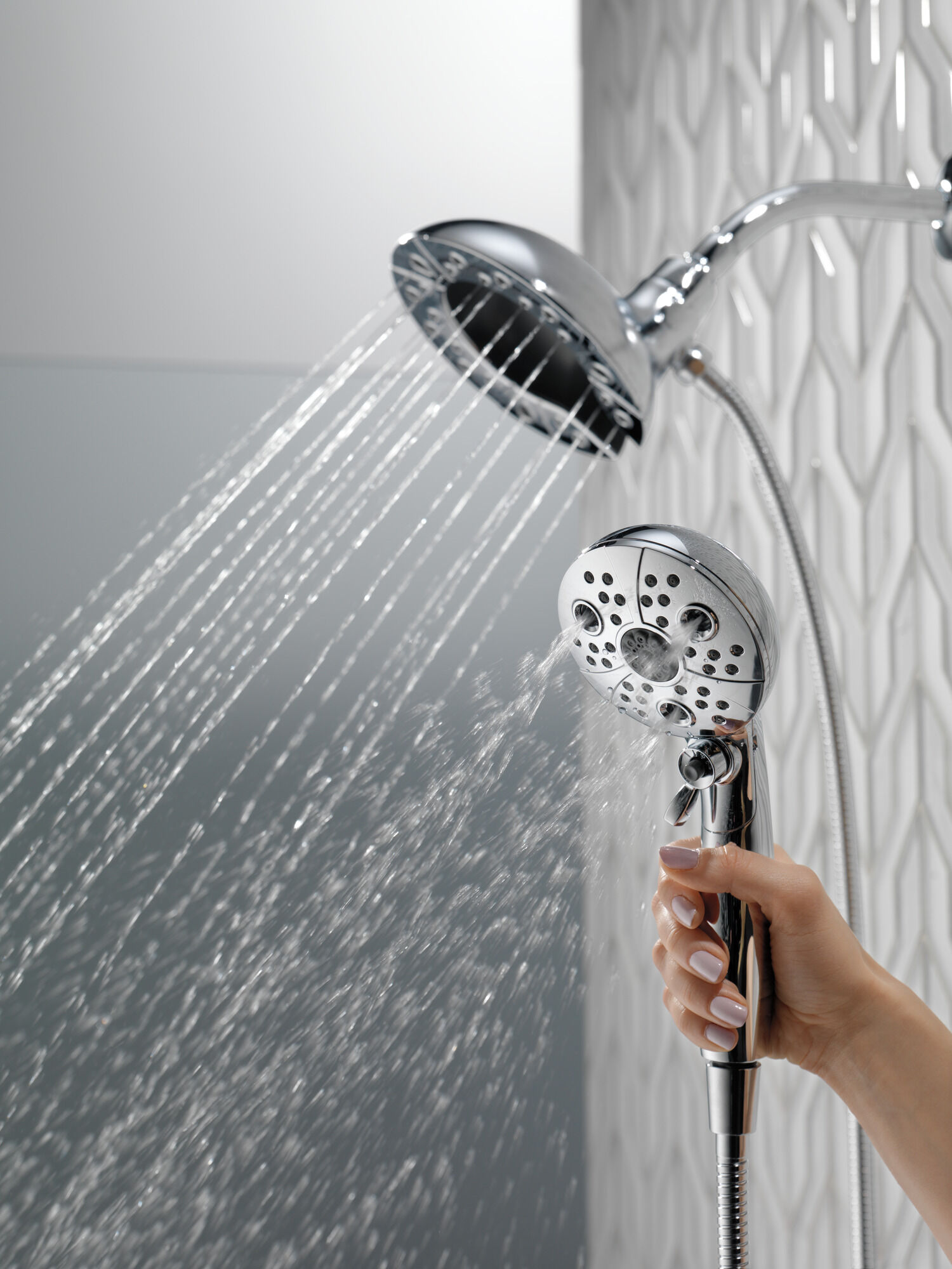 58480-25-PK H2Okinetic® In2ition® Душ два в одном с 5 настройками Delta Faucet Universal Showering Хром  - Вид №9