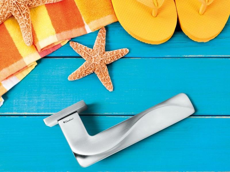 LINEA CALI' Ручка из латуни на розетке с замком Aqua sun-id-1475112 - Вид №1