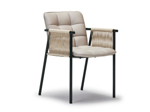 Тканевый и металлический садовый стул с подлокотниками