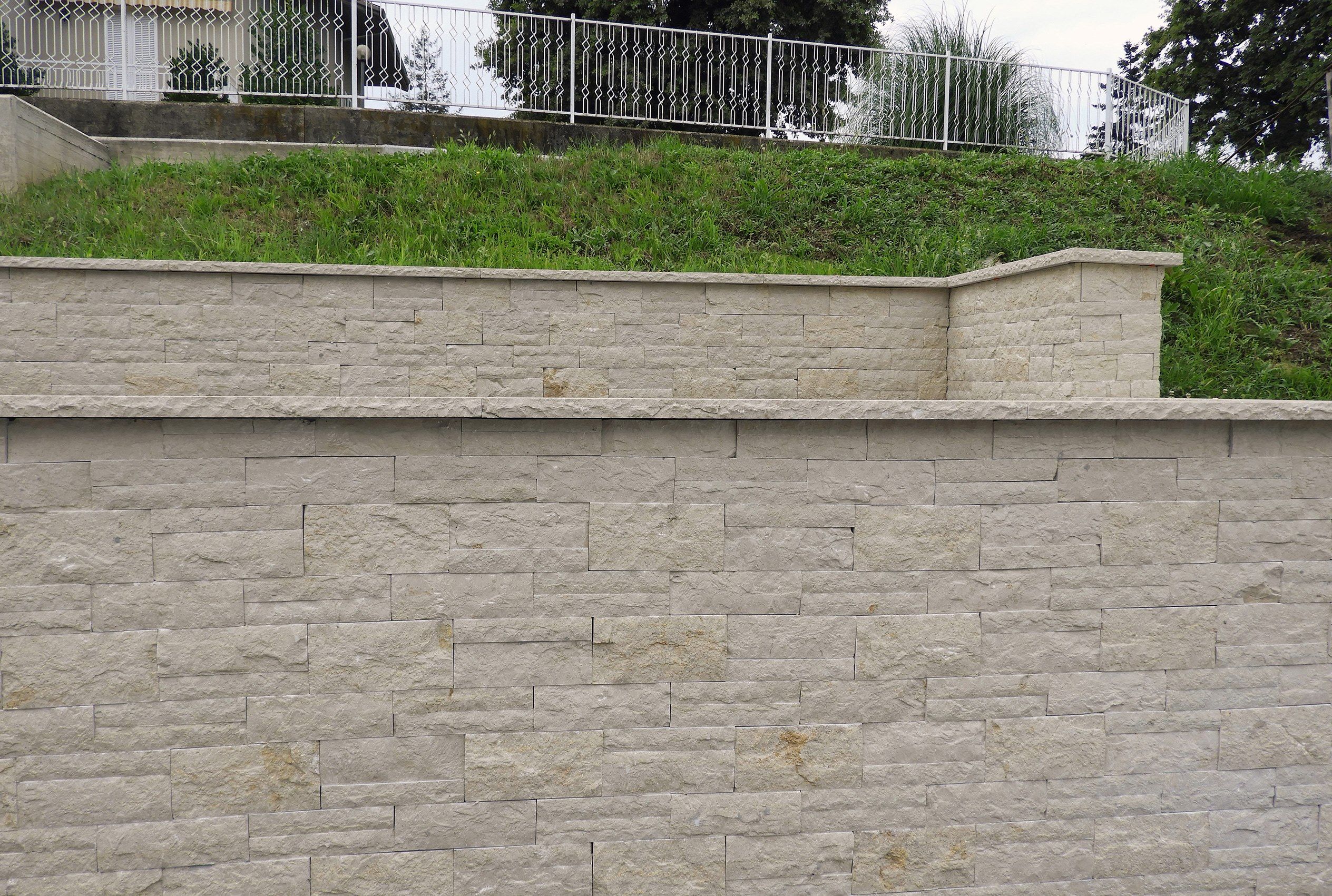 Натуральный каменный элемент для фасада B&B Rivestimenti Naturali камень ARCH-00003406 - Вид №1